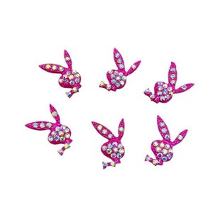 Paso Sico Novedad en Arte de Uñas, Joyería Metálica Plateada con Diamantes en Forma de Pistola, Modelo de Simulación de Arma AK 1600 con Destellos - Product Image 5