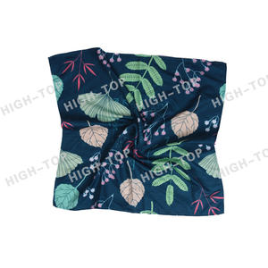 ผ้าเช็ดหน้าผืนใหญ่สำหรับผูกเน็คไทสำหรับผู้ชาย - Product Image 3