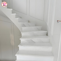 Escalier en marbre blanc grec sur mesure, marches en pierre naturelle pour intérieur, marches d'escalier en marbre blanc poli pour villa