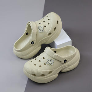 Zapatos con orificios de ventilación, disponibles en stock para pedidos al por mayor, <span class=keywords><strong>zuecos</strong></span> de playa impermeables con suela gruesa, <span class=keywords><strong>zuecos</strong></span> de jardín, tallas grandes, elegantes zapatos perforados. - Product Image 5