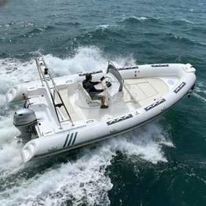 Bateau semi-rigide (RIB) 6,8 mètres à coque en fibre de verre, certifié CE, pour la pratique du Foiling, modèle RIB680, à vendre - Product Image 2