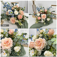 Fleurs artificielles en gros : Centre de table réaliste rose vif, bouquet orange, décoration florale pour allée de mariage