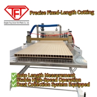 Ligne de production d'extrusion de panneaux de porte creux en WPC PVC, machine de fabrication de blanks de porte en WPC
