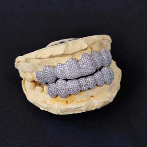 Grillz tendance en moissanite, taille brillant rond, bijoux de mode hip-hop de luxe, accessoire dentaire pour hommes et femmes - Product Image 3