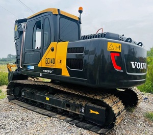 Kobelco SK350 Grande pelle sur chenilles 35 tonnes Japon d'occasion en excellent état avec moteur central et composants de pompe - Product Image 1