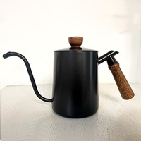 Brasseur à main de café rose en acier inoxydable 304 avec couvercle manche en bois massif manche en bois 600ml cafetière
