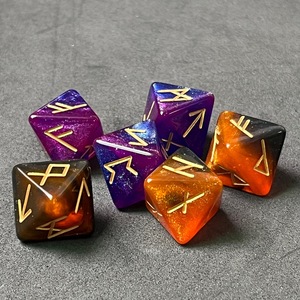 Dados de Runas de Lujo Duraderos Grabados en Acrílico de 8 Caras, Octaedro Hueco de Fantasía con Constelaciones Europeas y Americanas - Product Image 2