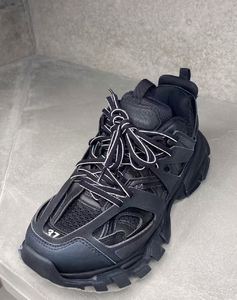 Zapatillas Retro de Lujo de Alta Calidad para Hombre y Mujer con Amortiguación, Antiolor y Forro de Malla Suave - Product Image 2