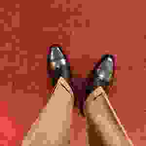 Suministro Directo de Fábrica HANMCE Zapatos Británicos para Hombre con Pátina, Brogue, Patchwork, Cordones, Punta Cuadrada, Transpirables, Antideslizantes y Ligeros - Product Image 3