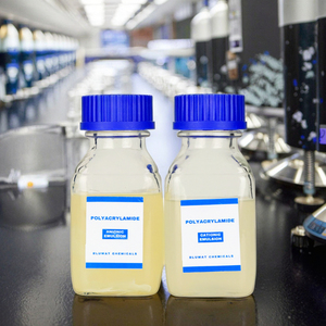 Emulsión Catiónico Poliacrilamida <span class=keywords><strong>PAM</strong></span> Floculante Gel Polímero Perforación Fluido de finalización - Product Image 1
