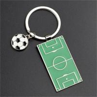 Fabricant Usine Logo Personnalisé Sport Terrain de Football Émail Doux Porte-clés Pendentif Métal Argenté Porte-clés Pendentif Voiture Porte-clés