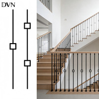 Balustres en fer forgé avec revêtement en poudre antirouille DVN, balustres rectangulaires doubles, design métallique pour la balustrade d'escalier intérieure de la villa de Dubaï