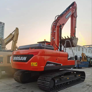 รถขุด Doosan DX225LCA DX225 มือสอง สีเดิมจากโรงงาน รถขุดตีนตะขาบ Doosan DX225lca ขนาด 800 มม. - Product Image 1