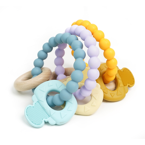 <span class=keywords><strong>Bracelet</strong></span> de dentition en Silicone sans BPA pour bébés, anneau pour soulager la douleur des dents, sécurité, avec anneau en bois et donuts, 1 pièce - Product Image 4