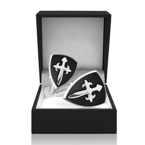 Custom nero scudo crociato gemelli smaltati in acciaio inox per gli uomini per la festa di fidanzamento di nozze o regalo di anniversario - Product Image 3