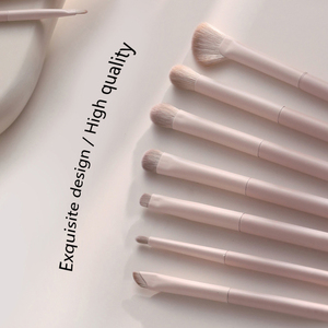 Set de 10 Brochas de Maquillaje Veganas de Pelo Sintético Rosa, Herramientas Cosméticas de Lujo de Marca Privada <span class=keywords><strong>para</strong></span> Ojos, Rostro, Base y Polvo, con Bolsa - Product Image 3