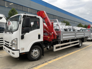 Grue à flèche articulée montée sur camion avec benne de chargement en aluminium léger à côtés rabattables - Product Image 3