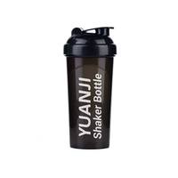 Logo personnalisé en plastique protéine Shaker bouteille d'eau Shaker tasse pour Gym sport Fitness avec fouet boule couvercle étanche