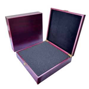 Caja <span class=keywords><strong>de</strong></span> regalo <span class=keywords><strong>de</strong></span> madera <span class=keywords><strong>de</strong></span> gran tamaño Caja <span class=keywords><strong>de</strong></span> paquete <span class=keywords><strong>de</strong></span> lujo para <span class=keywords><strong>cosas</strong></span> valoradas - Product Image 1