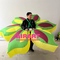 Costume de fleurs gonflables colorées Costume de marche gonflable de taille d'adultes Costume gonflable de costume de fleur colorée