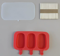 Moule à sucettes glacées réutilisable en silicone de qualité alimentaire avec couvercle 50 bâtonnets Cube Tray Outil de congélation de crème glacée en forme de fruit maison