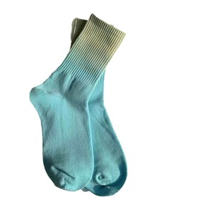 Calcetines deportivos de color degradado para mujer, calcetines de media pantorrilla que absorben el sudor, ropa informal para jóvenes - Product Image 4