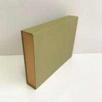 Boîte personnalisée de luxe grand format, écologique et recyclable, à 24 cavités, pour chocolats, bonbons, biscuits et dattes, avec gaufrage, pelliculage mat et dorure à chaud