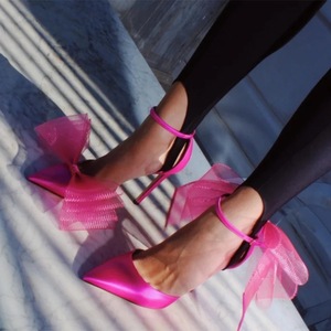 รองเท้าส้นเข็มหัวแหลมสุดหรู ขายดี ใส่สบาย เหมาะสำหรับเจ้าสาวในงานแต่งงาน ประดับโบว์ สำหรับสุภาพสตรี - Product Image 3