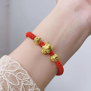 Nueva <span class=keywords><strong>pulsera</strong></span> de cuerda roja con cuentas de dragón bonitas, <span class=keywords><strong>pulsera</strong></span> de amuleto trenzada de cuerda de mano de estilo chino ajustable, regalo de Año Nuevo - Product Image 3