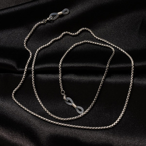 कॉलरबोन शैली वैक्यूम प्लेटेड स्टेनलेस स्टील आईग्लास चेन एंटी-टार्निश रेट्रो मास्क लैननार्ड हार ग्लास स्ट्रैप - Product Image 3