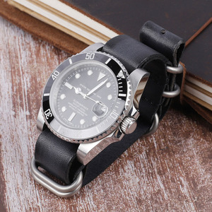 Correa de reloj de cuero de becerro genuino encerado con aceite de capa superior 20 22mm Retro 5 anillos banda de cuero de una pieza de bucle suave de un <span class=keywords><strong>solo</strong></span> paso - Product Image 6