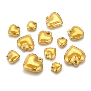 Pendentifs Breloques Cœur 3D en Acier Inoxydable Plaqué Argent, Petites Breloques Cœur pour la Fête des Mères et la Saint-Valentin, Idéal pour la Création de Bijoux - Product Image 6