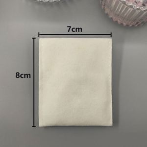 Petites pochettes en velours blanc personnalisées avec bouton pour l'emballage de bijoux - Product Image 3