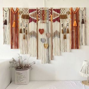 Décoration murale en macramé bohème faite à la main, style vintage, en corde de coton, 150 cm, pour salon et chambre à coucher - Product Image 1