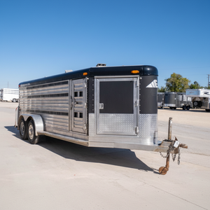 Semirremolque para Ganado con Garantía de 3 Años, Original, con Paredes Laterales Desmontables de Acero, Alta Capacidad para Ovejas, Caballos, Vacas y Cerdos - Product Image 1