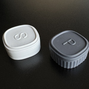 Tùy chỉnh độc đáo mới đến nhà máy Outlet lọ nhựa gia vị muối và hạt tiêu Shakers <span class=keywords><strong>Set</strong></span> - Product Image 1