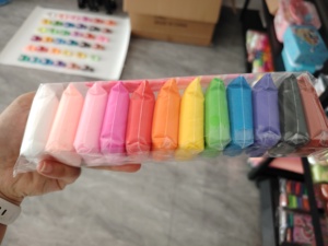 Ensemble de pâte à modeler pour cosplay de qualité supérieure, 24 couleurs, 90 g, séchage à l'air, non toxique, super légère, pâte à modeler en plastique, marque SIWEI, design personnalisé - Product Image 3