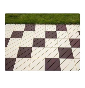 แผ่นกระเบื้องพลาสติกปูพื้นแบบประกบลายไม้ - Product Image 1