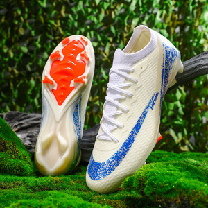 Nouvelles chaussures <span class=keywords><strong>de</strong></span> football pour jeunes, pour <span class=keywords><strong>l</strong></span>'entraînement et la compétition hivernale, à crampons longs et à crampons cassés, pour hommes et femmes, pour le commerce transfrontalier. - Product Image 4