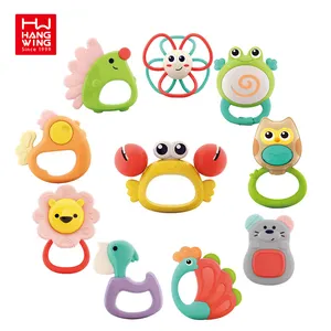 HW TOYS Eco Friendly Plastic Rattles Toy Bed Bell Soothing Gift Teether Forest Animal Party Soft Silcine Baby Rattle Set