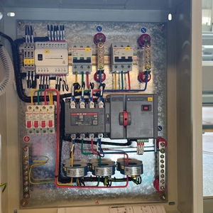 Boîtier de distribution électrique intelligent personnalisé fabriqué en Chine, boîtier métallique DB 24 voies, design modulaire, boîtier de disjoncteur de puissance - Product Image 2