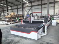 Harga pabrik 6000W mesin pemotong serat Laser baja tahan karat harga dari Cina untuk baja karbon