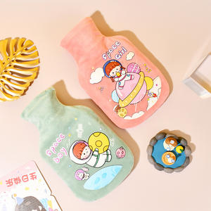 Bouteille d'eau chaude en flanelle pelucheuse à motif de dessin animé, remplie d'eau, avec design détachable, pour réchauffer les mains, le ventre et les pieds, usage bébé, vente en gros - Product Image 3