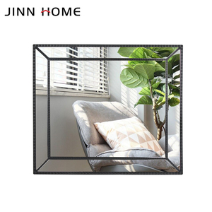 <span class=keywords><strong>Specchio</strong></span> da Bagno Contemporaneo con Cornice in Plastica Nera e Decorazione <span class=keywords><strong>a</strong></span> Perline Nere Autoadesivo per Pareti - Product Image 2