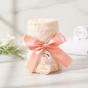 Cofanetto Regalo Lusso Rosa Romantico 2026 <span class=keywords><strong>per</strong></span> <span class=keywords><strong>Lei</strong></span> - Set Regalo Premium <span class=keywords><strong>per</strong></span> Compleanno e <span class=keywords><strong>San</strong></span> <span class=keywords><strong>Valentino</strong></span> con Bicchiere, Maschera Occhi, Candela e Bomba da Bagno - Product Image 4