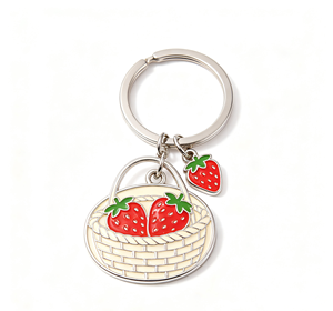 Porte-clés en métal personnalisé en émail, panier de fraises, alliage de zinc, léger, cadeau promotionnel - Product Image 1