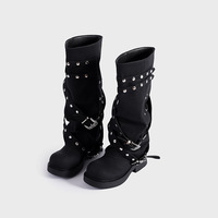 Bottes de moto en gros, bottes à boucle de ceinture à la mode pour femmes, bottes hautes à bout rond et talon épais, à plateforme pour femmes