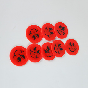 Nhà Máy giao dịch Nhựa Tùy chỉnh cá nhân màu đỏ bán buôn uống lễ hội <span class=keywords><strong>Token</strong></span> tiền xu - Product Image 5