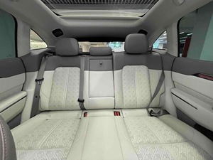 Horgos <span class=keywords><strong>Stock</strong></span> Disponible Zeekr 7X 2025 100kWh AWD Édition Conduite Intelligente Berline Autonomie 780km Charge Rapide 800V 475kW Véhicule Électrique d'Occasion Conduite à Gauche - Product Image 3