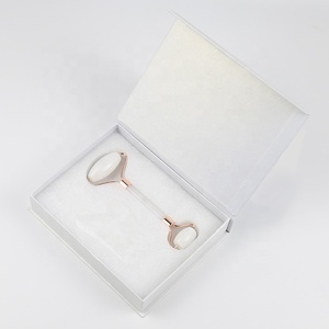 Apparecchi per la cura del viso rullo per massaggio facciale rullo di giada bianco al quarzo trasparente trasparente e strumenti Gua Sha per la cura della pelle - Product Image 4